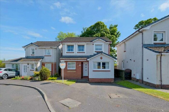 3 Bedroom Detached House For Sale In Weavers Lane, Glassford, Strathaven, ML10