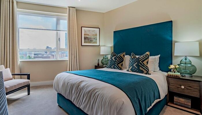 1 Bedroom Flat To Rent In Circus Apartments, West Ferry Circus, E14