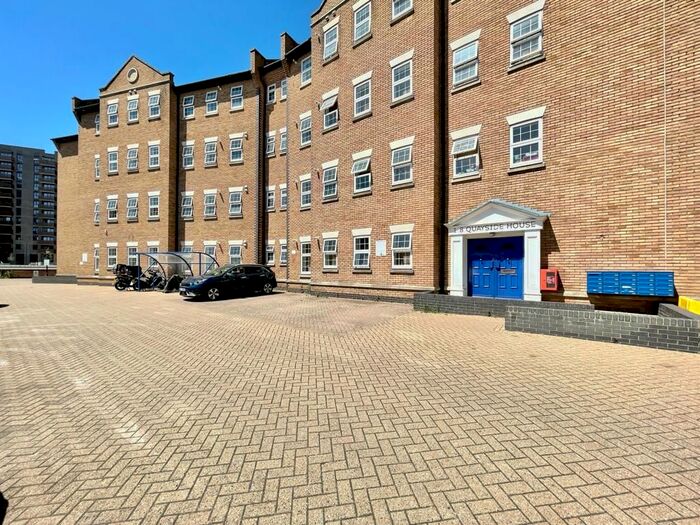 Studio To Rent In Quayside House, Town Quay Wharf, Barking IG11