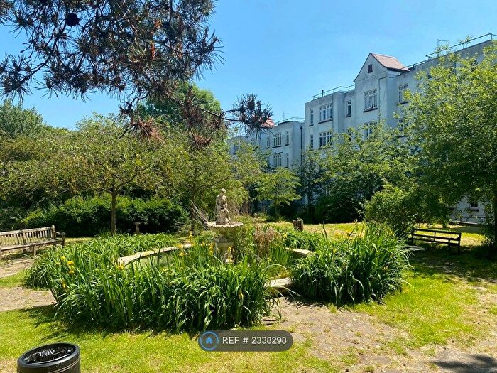 1 Bedroom Flat To Rent In Makepeace Mansions, London, N6
