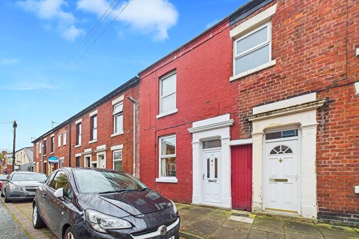 2 Bedroom Terraced House To Rent In Lovat Road, Deepdale, PR1