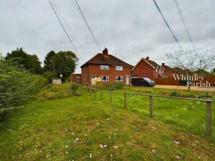 3 Bedroom Semi-Detached House For Sale In Low Street, Oakley, Diss, IP21