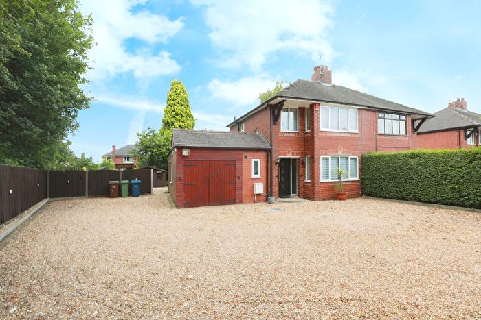 3 Bedroom Semi-Detached House For Sale In Ash Grove, Blythe Bridge, Stoke-On-Trent, ST11