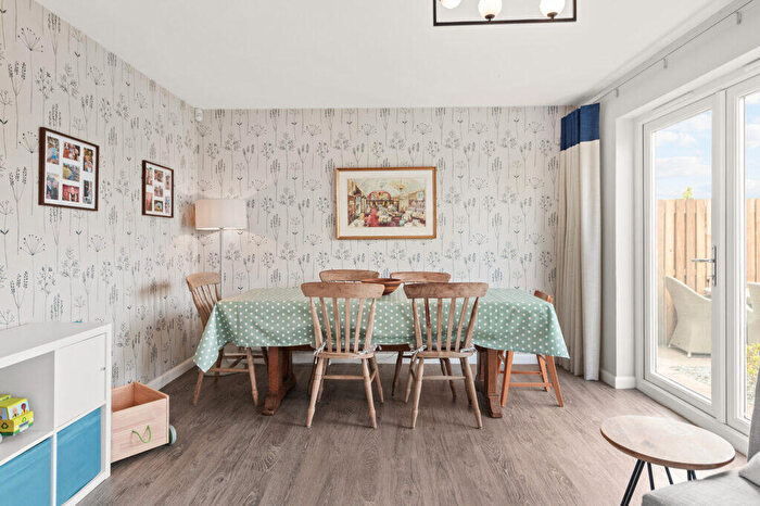 4 Bedroom Detached House For Sale In Tipperwhy Road, Auchterarder, PH3