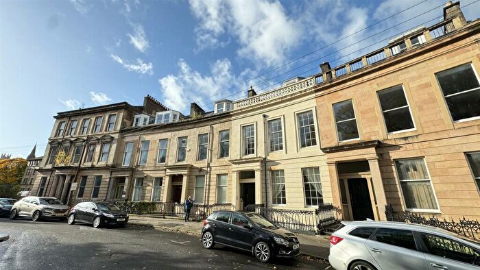 2 Bedroom Flat To Rent In , Queens Crescent, Glasgow, G4