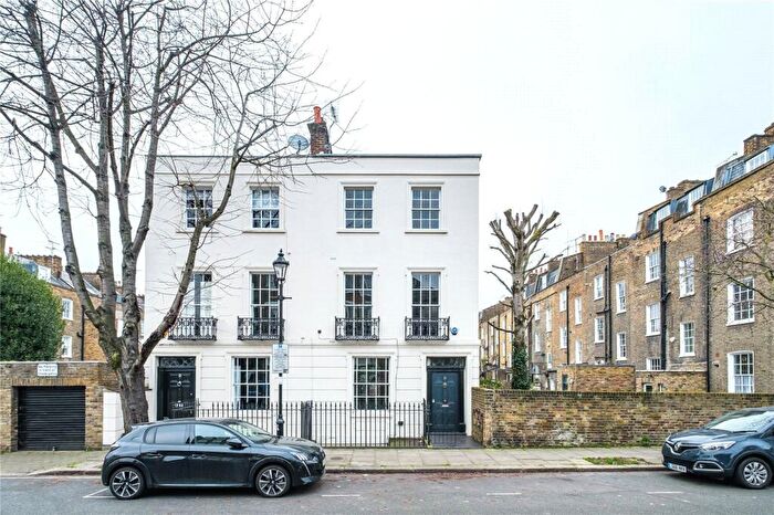 4 Bedroom Semi Detached House For Sale In College Cross, Barnsbury, N1