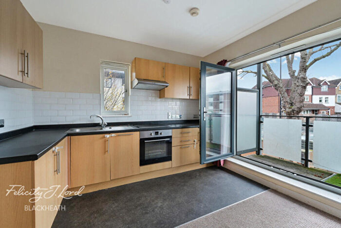 2 Bedroom Apartment For Sale In Sidcup Road, Mottingham, SE9