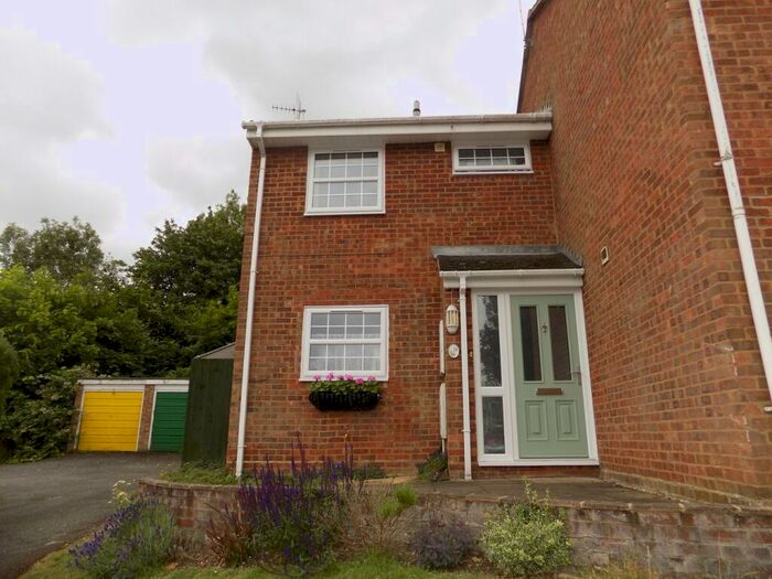 2 Bedroom End Of Terrace House To Rent In Kendal Gardens, Leighton Buzzard, LU7