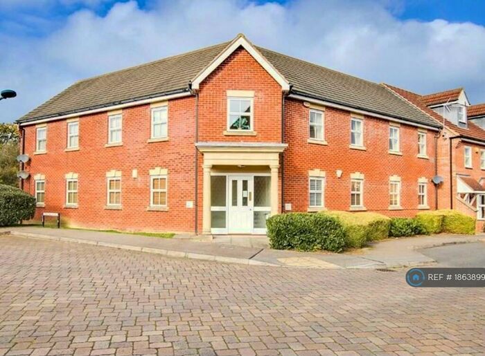 2 Bedroom Flat To Rent In Kendall Place, Medbourne, Milton Keynes, MK5