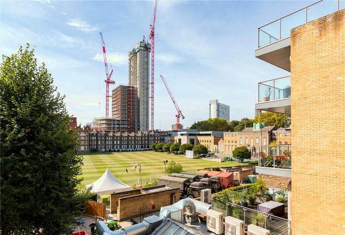 1 Bedroom Flat To Rent In Citadel Court, City Road, Clerkenwell, London, EC1Y