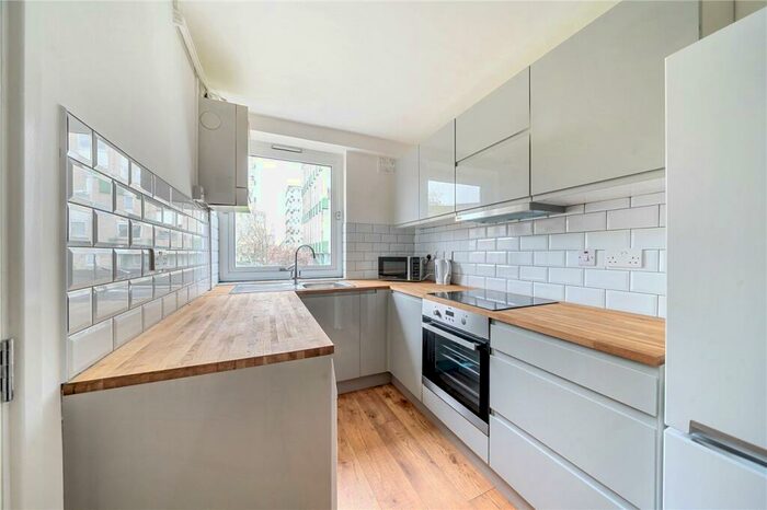 2 Bedroom Apartment To Rent In Mace Street, London, E2