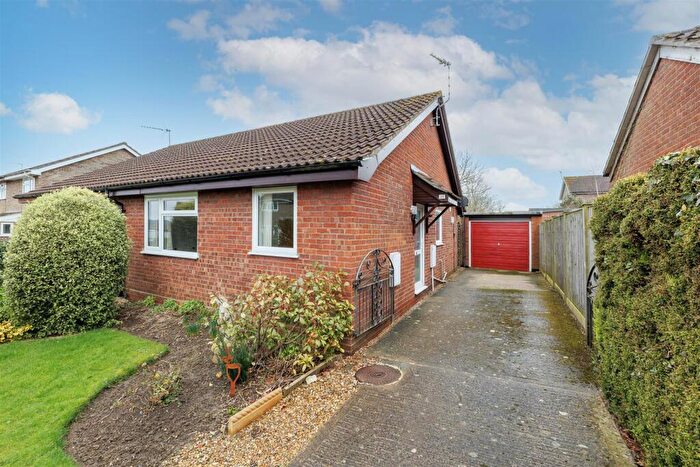 2 Bedroom Semi-Detached Bungalow For Sale In Gainsborough Drive, Halesworth, IP19