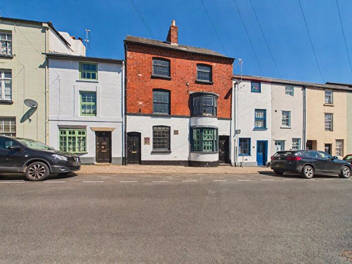 4 Bedroom Terraced House For Sale In New Street, Ross-On-Wye, HR9