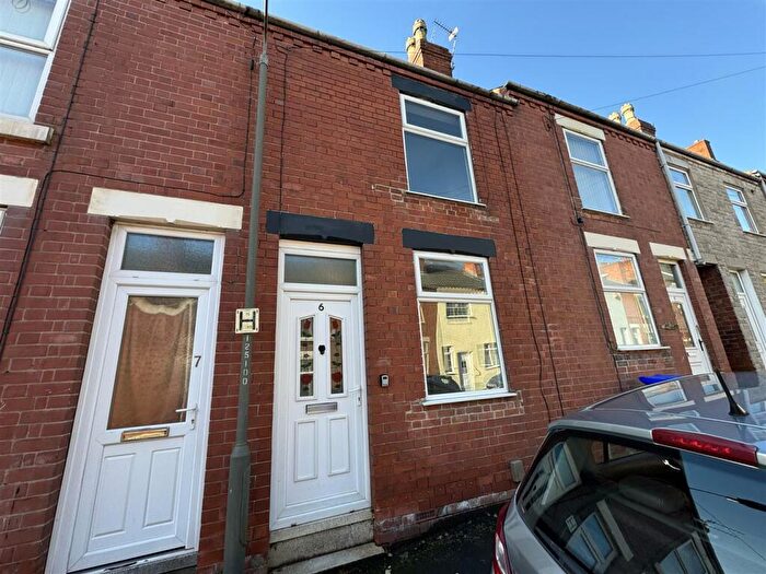 2 Bedroom Terraced House For Sale In Hope Street, Ilkeston, DE7