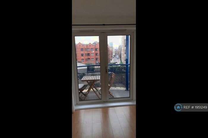 2 Bedroom Flat To Rent In Unicorn Building, London, E1W