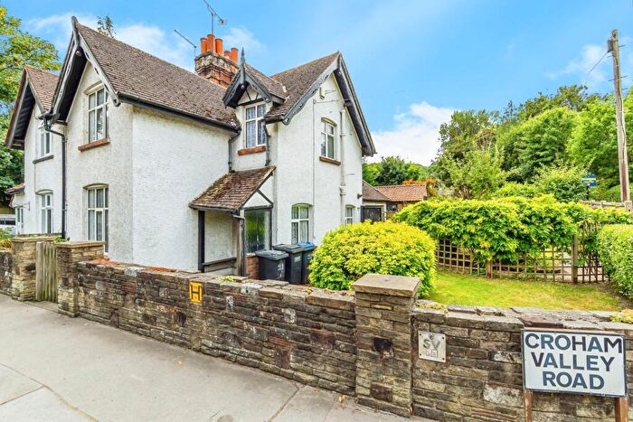 2 Bedroom Semi-Detached House For Sale In Croham Valley Road, South Croydon, CR2