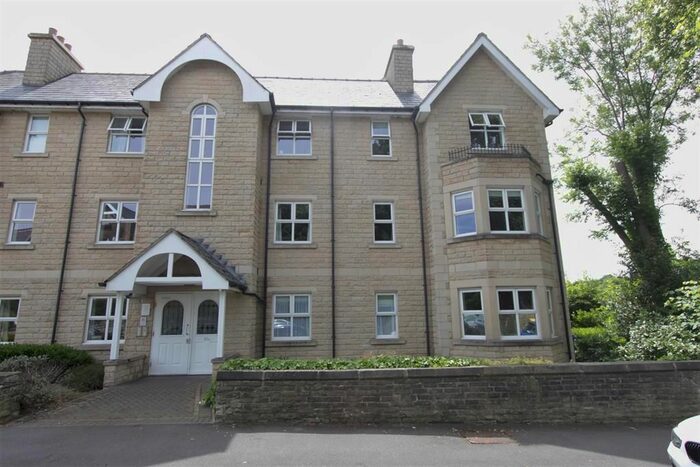 2 Bedroom Flat To Rent In St. Andrews Road, Sheffield, S11