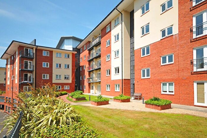 2 Bedroom Flat To Rent In New North Road, Exeter, EX4