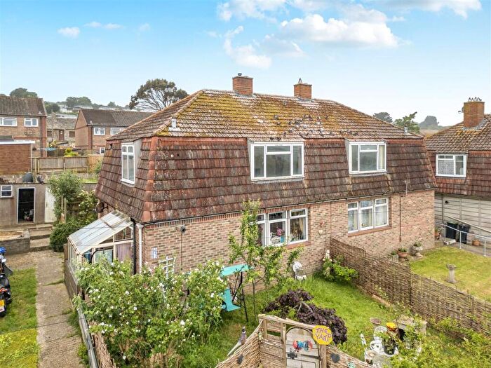 1 Bedroom Apartment For Sale In Quarry Close, Swanage, BH19