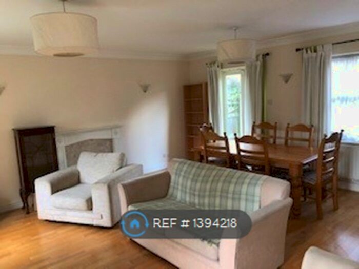 4 Bedroom Terraced House To Rent In Woodbourne Avenue, London, SW16