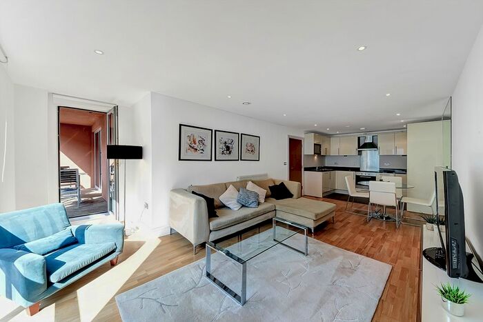 2 Bedroom Flat To Rent In Indescon Square, Canary Wharf, London, E14