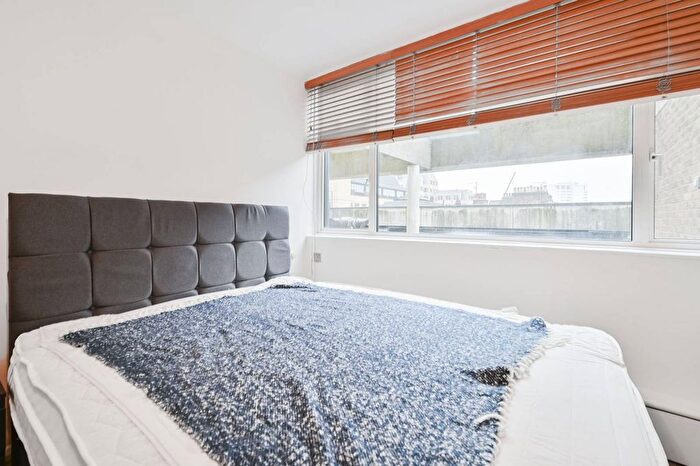 1 Bedroom Flat To Rent In Macklin Street, Covent Garden, London, WC2B