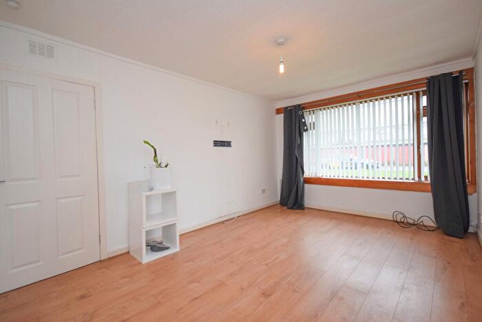1 Bedroom Flat For Sale In Craigburn Street, Hamilton, ML3