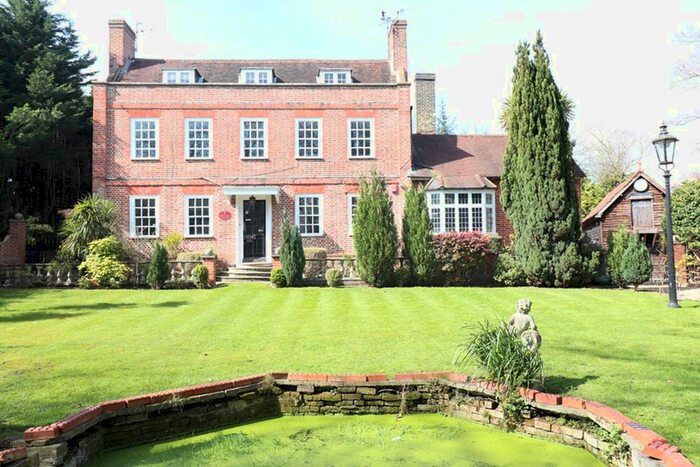 6 Bedroom Detached House To Rent In Wandle Manor, London Road, Wallington, SM6