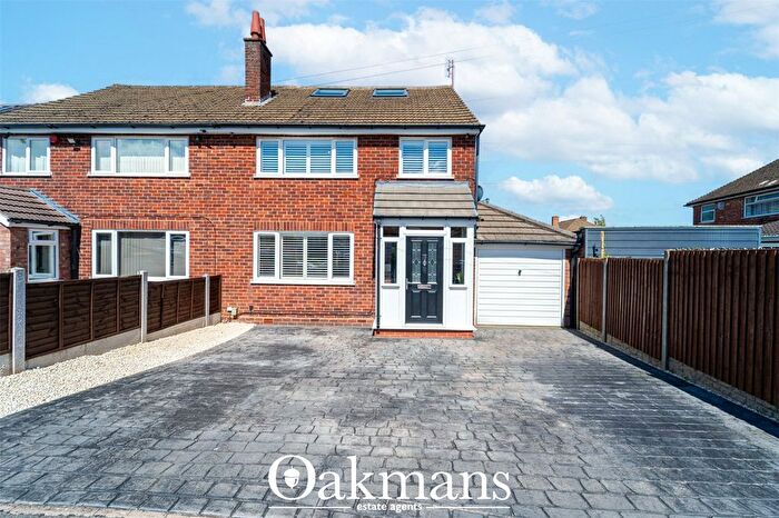 5 Bedroom Semi-Detached House For Sale In Plymouth Close, Birmingham, West Midlands, B31