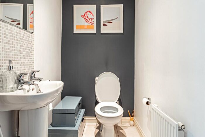 4 Bedroom Detached House For Sale In Tillage Close, Tyttenhanger, St. Albans, Hertfordshire, AL4