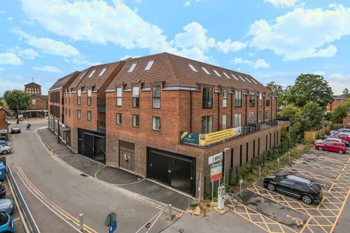 1 Bedroom Apartment To Rent In Regents Place, Amersham, HP6