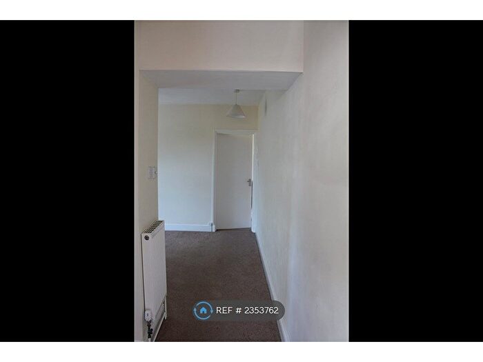 1 Bedroom Flat To Rent In Hope Street, Maidstone, ME14
