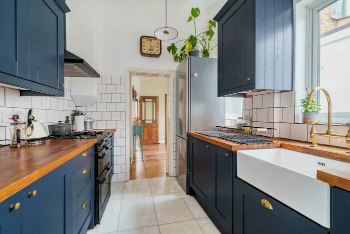 2 Bedroom Terraced House To Rent In Byron Road, Leyton, London, E10