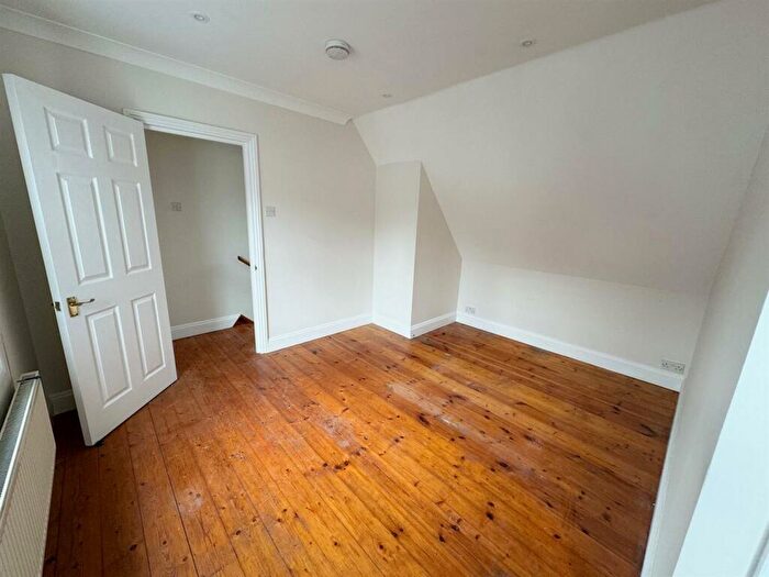 1 Bedroom Flat To Rent In Holland Street, Brighton, BN2