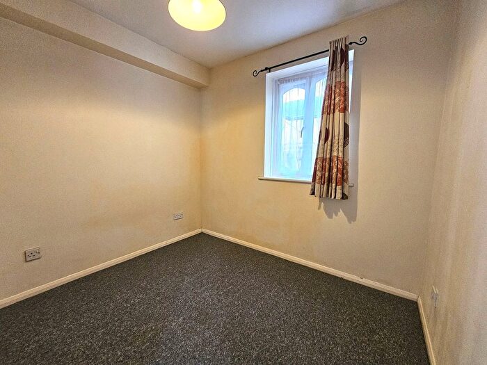 1 Bedroom Flat To Rent In Brindley Close, Wembley, HA0