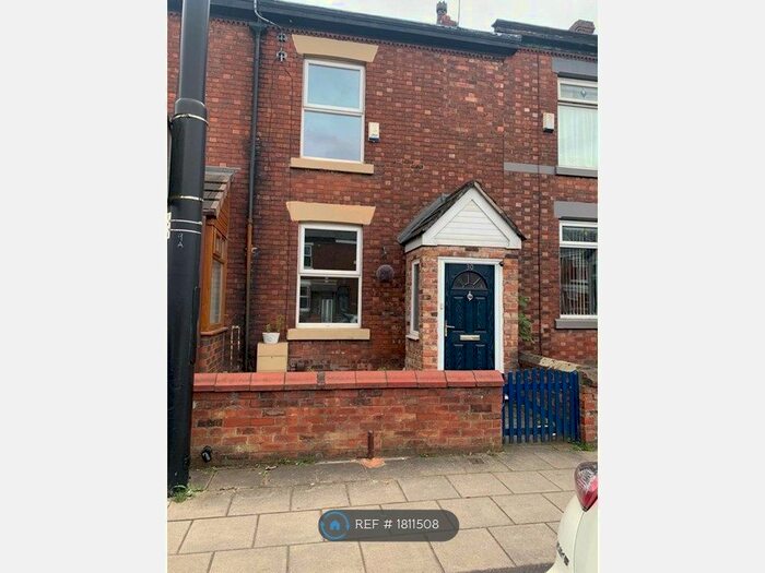 2 Bedroom Terraced House To Rent In Droylsden Road, Audenshaw, Manchester, M34