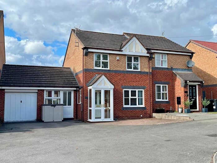 3 Bedroom Semi Detached House For Sale In Tyburn Road, Erdington, Birmingham, B24