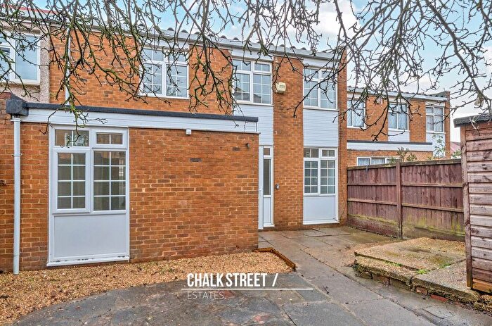 3 Bedroom Terraced House For Sale In Myrtle Road, Harold Hill, RM3