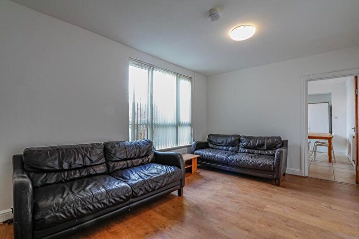 1 Bedroom Private Halls To Rent In Colum Road, Cathays, CF10
