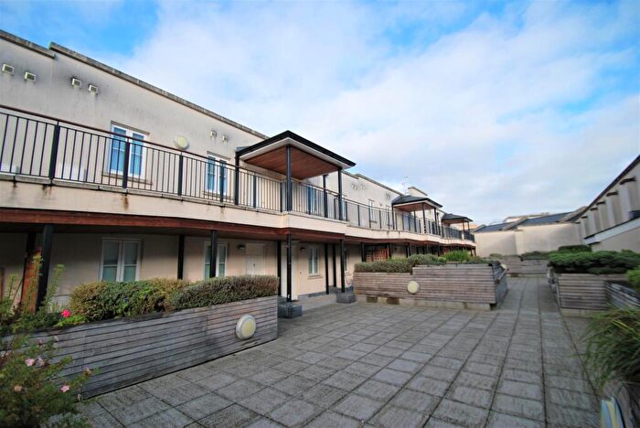 2 Bedroom Apartment To Rent In Southgate Street, Bath, BA1