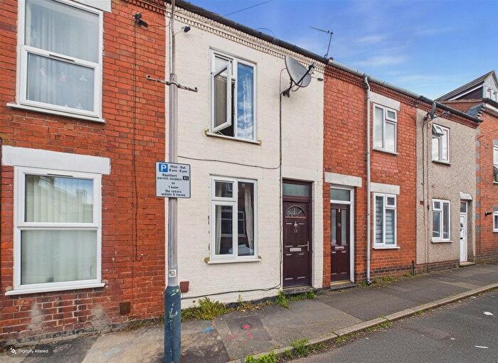 2 Bedroom Terraced House For Sale In Duke Street, Rugby, CV21