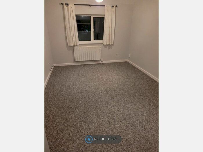 1 Bedroom Flat To Rent In East Green Drive, Stratford-Upon-Avon CV37