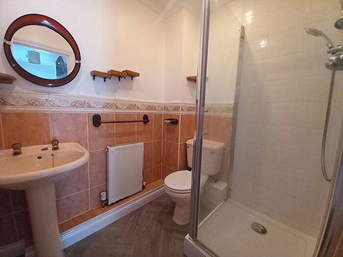 5 Bedroom Town House To Rent In The Gardens, Chudleigh, Newton Abbot, TQ13