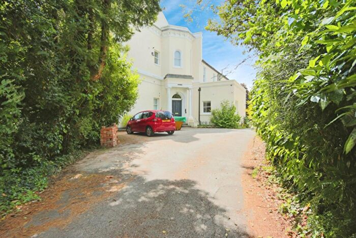 1 Bedroom Flat For Sale In Kenilworth Road, Leamington Spa, Warwickshire, CV32