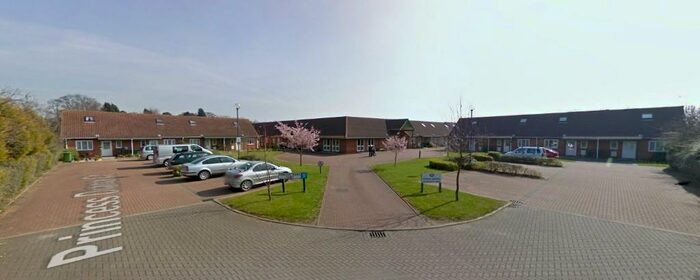 2 Bedroom Bungalow To Rent In Princess Diana Court, Gainsborough, Lincolnshire, DN21