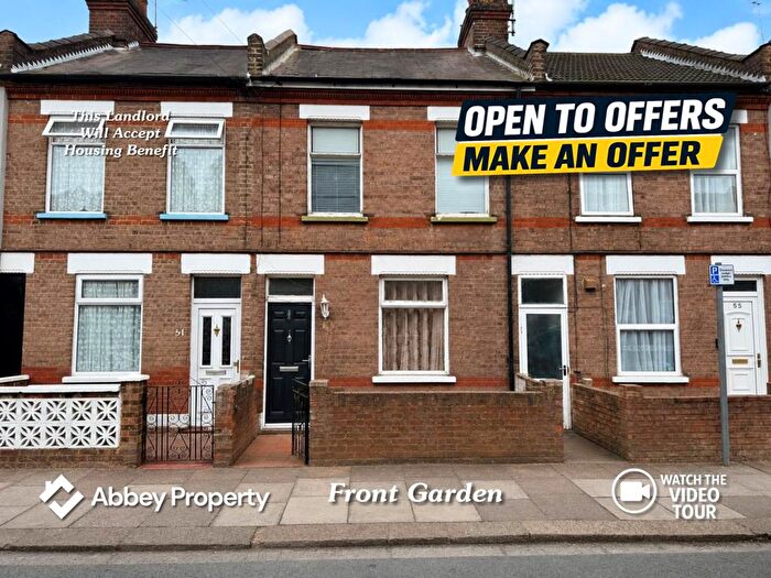 4 Bedroom Terraced House To Rent In Malvern Road, Luton, LU1