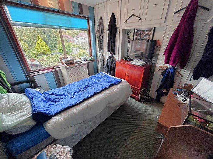 3 Bedroom House For Sale In Westfield Road, Brierley Hill, DY5