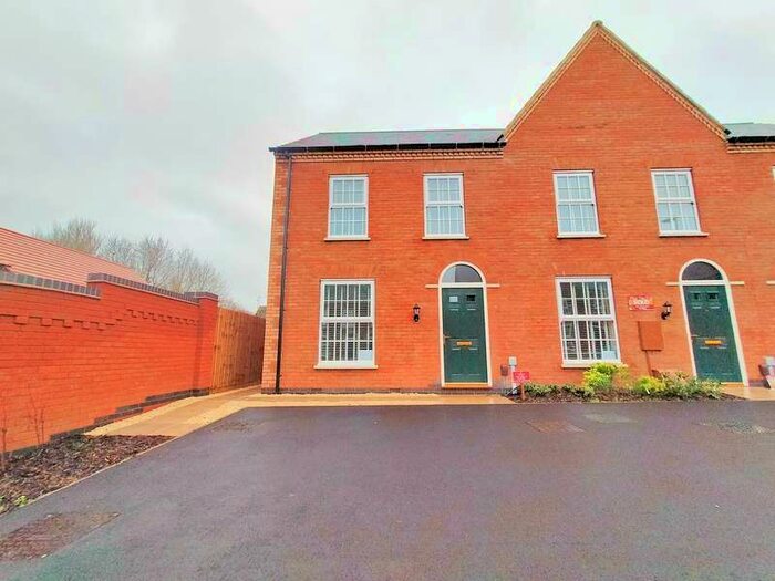 3 Bedroom End Of Terrace House To Rent In School Lane, Ashby-de-la-zouch, LE65