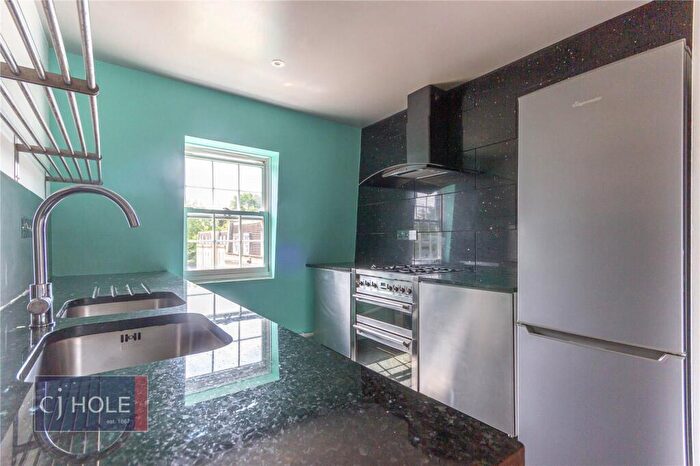 2 Bedroom Apartment To Rent In Cedar Hall, Frenchay, Bristol, BS16
