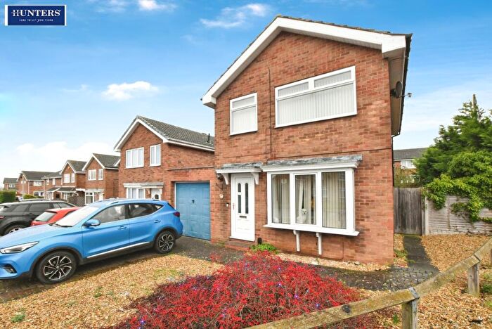 3 Bedroom Detached House To Rent In Churchill Avenue, Brigg, DN20